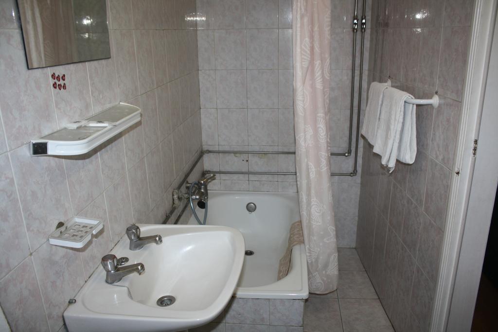 Pensao Residencial Estrela Do Mondego Hotell Lisboa Rom bilde